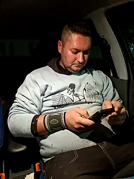 nemes2 online show from November 2025 03:45:01 PM