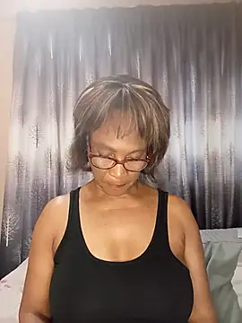 Hotgrannyx online show from December 2025 03:13:01 AM