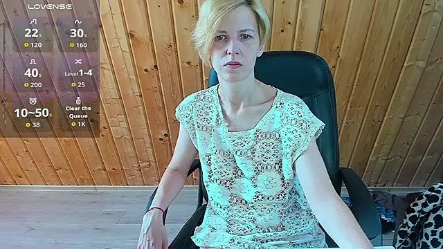 Snapshot of NonCasual5 chatting on July 2026 07:12:01 AM NonCasual5 online show from July 2026 07:12:01 AM
