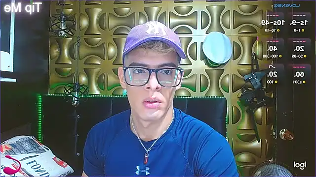 Snapshot of angel_sexyevil chatting on March 2025 12:22:01 PM angel sexyevil online show from March 2025 12:22:01 PM