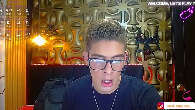 angel sexyevil online show from November 2025 12:23:02 PM