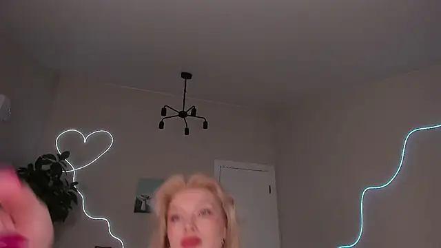 sugar club online show from December 2025 06:37:02 PM