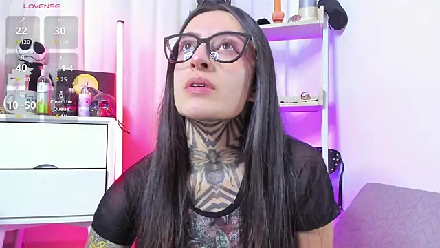 SAMANTHA DM online show from September 2025 02:06:02 PM