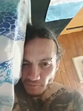 Snapshot of raggaman_ chatting on July 2026 10:44:01 AM raggaman online show from July 2026 10:44:01 AM
