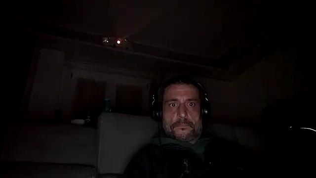 Chianga11 online show from February 2026 10:03:01 PM