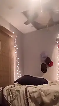 Snapshot of Jewfish420 chatting on December 2024 12:50:01 AM Jewfish420 online show from December 2024 12:50:01 AM