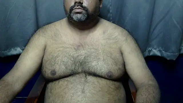 Snapshot of hairysubcub_70 chatting on December 2025 10:21:02 AM hairysubcub 70 online show from December 2025 10:21:02 AM