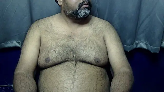 Snapshot of hairysubcub_70 chatting on January 2026 07:35:01 AM hairysubcub 70 online show from January 2026 07:35:01 AM