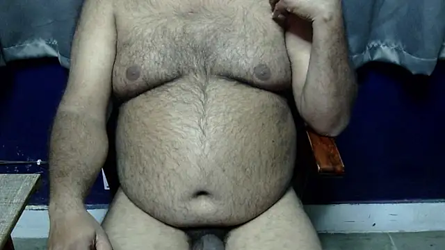Snapshot of hairysubcub_70 chatting on January 2026 06:34:02 PM hairysubcub 70 online show from January 2026 06:34:02 PM