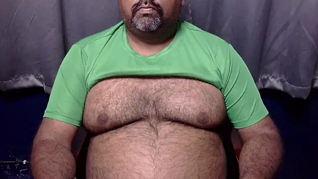 Snapshot of hairysubcub_70 chatting on February 2026 10:10:01 AM hairysubcub 70 online show from February 2026 10:10:01 AM