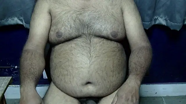 Snapshot of hairysubcub_70 chatting on February 2026 04:26:01 PM hairysubcub 70 online show from February 2026 04:26:01 PM