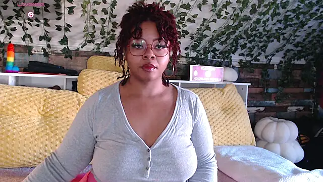 Snapshot of -khayaparker chatting on January 2025 02:04:01 PM -khayaparker online show from January 2025 02:04:01 PM