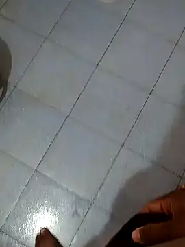 Snapshot of dinesh682 chatting on December 2024 10:41:01 PM dinesh682 online show from December 2024 10:41:01 PM