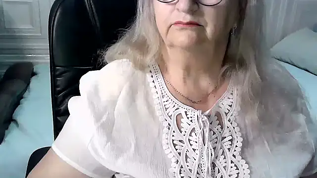 LolkaAlyss online show from February 2026 02:31:02 AM