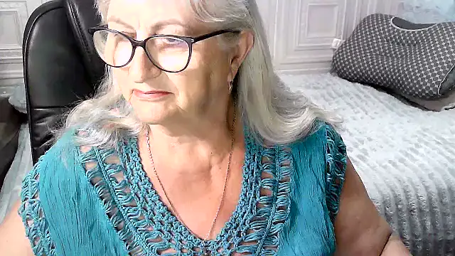Snapshot of LolkaAlyss chatting on July 2026 09:32:02 PM LolkaAlyss online show from July 2026 09:32:02 PM
