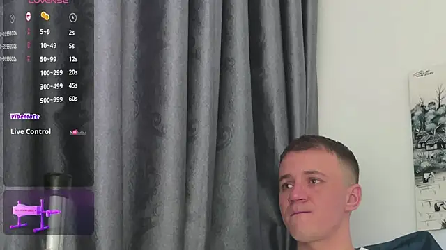 Snapshot of Ethan_and_mike chatting on June 2026 06:17:02 AM Ethan and mike online show from June 2026 06:17:02 AM