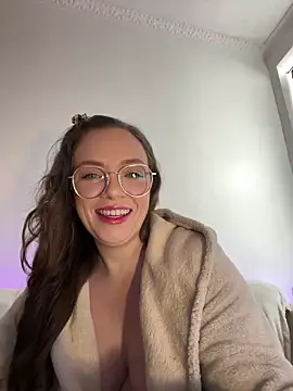 FemDom RubyKnightXXO online show from January 2025 01:18:02 PM