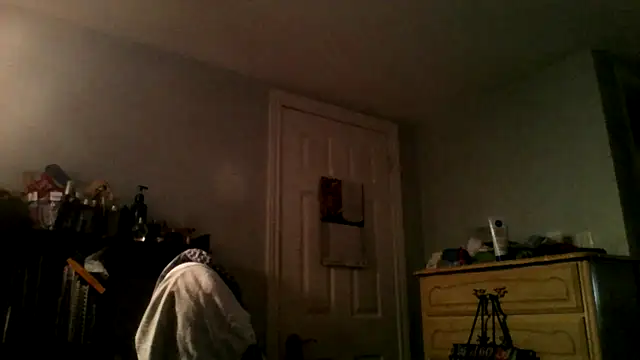 XTRAHORNYONE online show from October 2025 03:45:01 AM