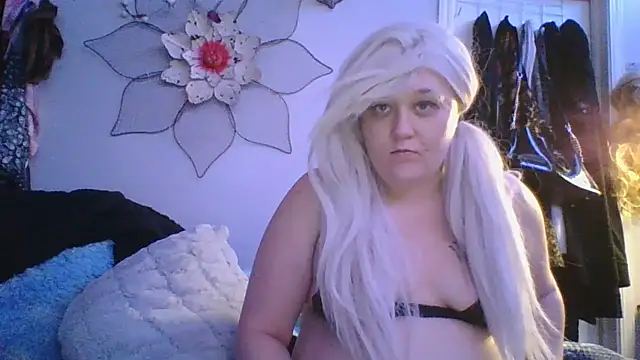 Snapshot of JadeDaMilf chatting on February 2026 02:04:02 AM JadeDaMilf online show from February 2026 02:04:02 AM