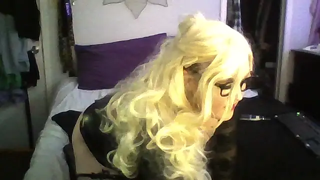 Snapshot of JadeDaMilf chatting on February 2026 12:34:02 AM JadeDaMilf online show from February 2026 12:34:02 AM