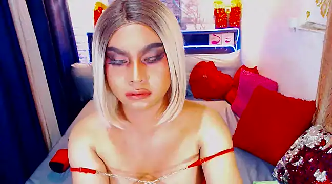 Snapshot of TsGoddessNhicolle chatting on January 2025 02:31:02 AM TsGoddessNhicolle online show from January 2025 02:31:02 AM