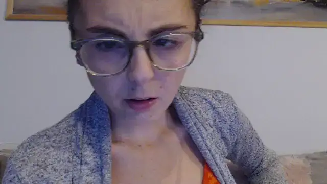 Snapshot of cleophee chatting on November 2025 06:56:02 AM cleophee online show from November 2025 06:56:02 AM