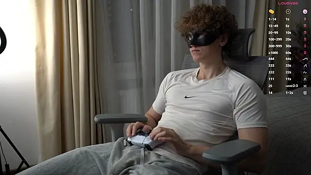 BumBuster69 online show from March 2026 09:41:02 PM