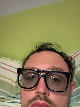 minga1995 online show from September 2025 10:11:01 PM