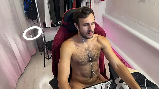 Raamoss online show from October 2025 11:10:01 AM