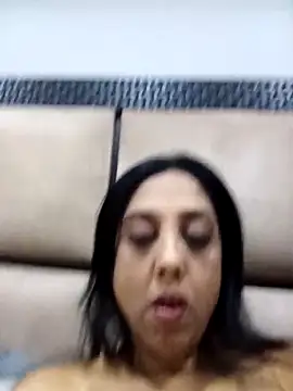 Mahi4luv online show from March 2025 07:42:02 PM