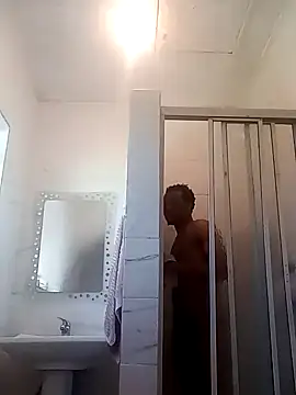 Lilsavvy online show from November 2025 12:49:02 PM