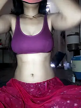 Snapshot of Radhika92 chatting on March 2025 08:30:01 AM Radhika92 online show from March 2025 08:30:01 AM