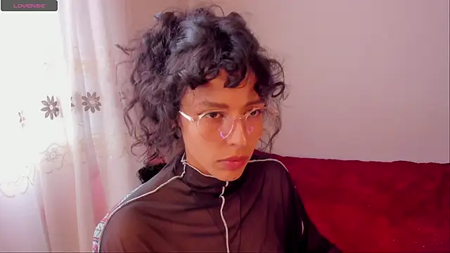 aluna 0310 online show from January 2025 07:50:02 PM