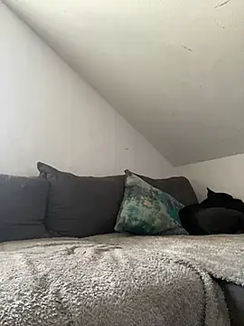 Vlad200472 online show from February 2025 10:39:01 AM