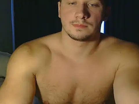 LionEdwin online show from November 2025 08:33:02 AM