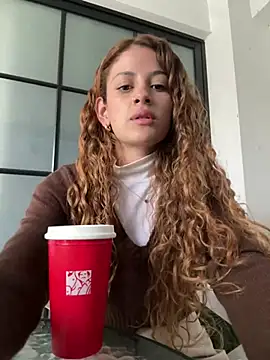 alana15 online show from January 2026 08:25:02 PM