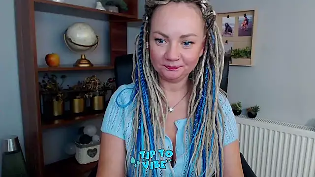 KayaMagic online show from December 2024 05:18:02 PM