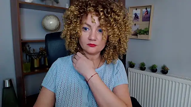 KayaMagic online show from March 2025 05:35:02 PM