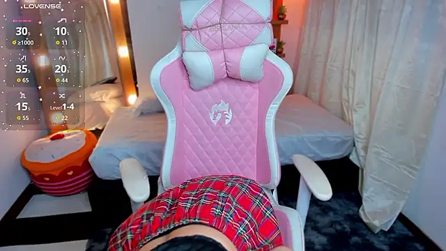 jenndy lockhart online show from February 2026 03:24:02 AM