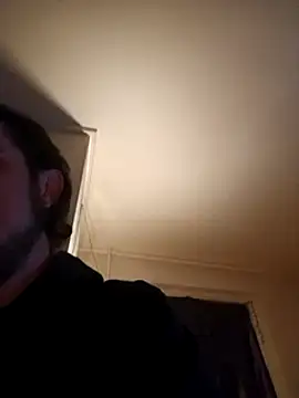 Snapshot of BunnyandClydeDk chatting on December 2024 04:53:01 AM BunnyandClydeDk online show from December 2024 04:53:01 AM