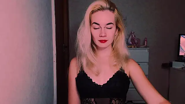 xxxcharismaaa online show from October 2025 06:40:02 PM