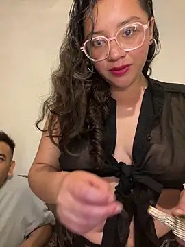 Vivi Kvsh online show from April 2026 05:23:01 AM