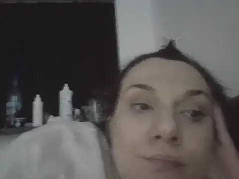 Snapshot of FallenDevil chatting on January 2026 08:32:02 PM FallenDevil online show from January 2026 08:32:02 PM