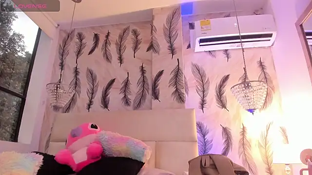 Vivi prinncess online show from October 2025 10:26:02 PM