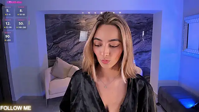 MelissaMoore  online show from November 2025 02:33:01 AM