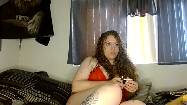 Snapshot of smokyjane chatting on January 2025 10:11:02 PM smokyjane online show from January 2025 10:11:02 PM