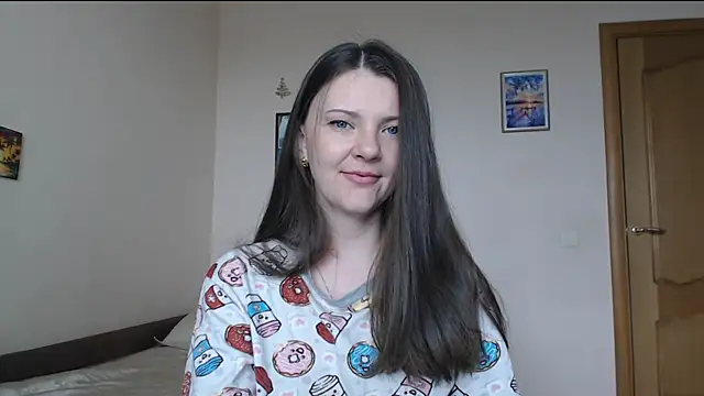 SugarTati online show from July 2026 01:15:02 PM