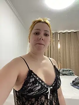 Patriciamoura69 online show from February 2025 05:50:01 PM