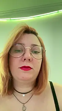 Patriciamoura69 online show from December 2025 06:28:01 PM