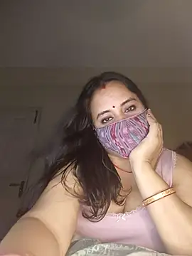 Snapshot of Sheela-Bhabi chatting on April 2026 05:43:02 PM Sheela-Bhabi online show from April 2026 05:43:02 PM
